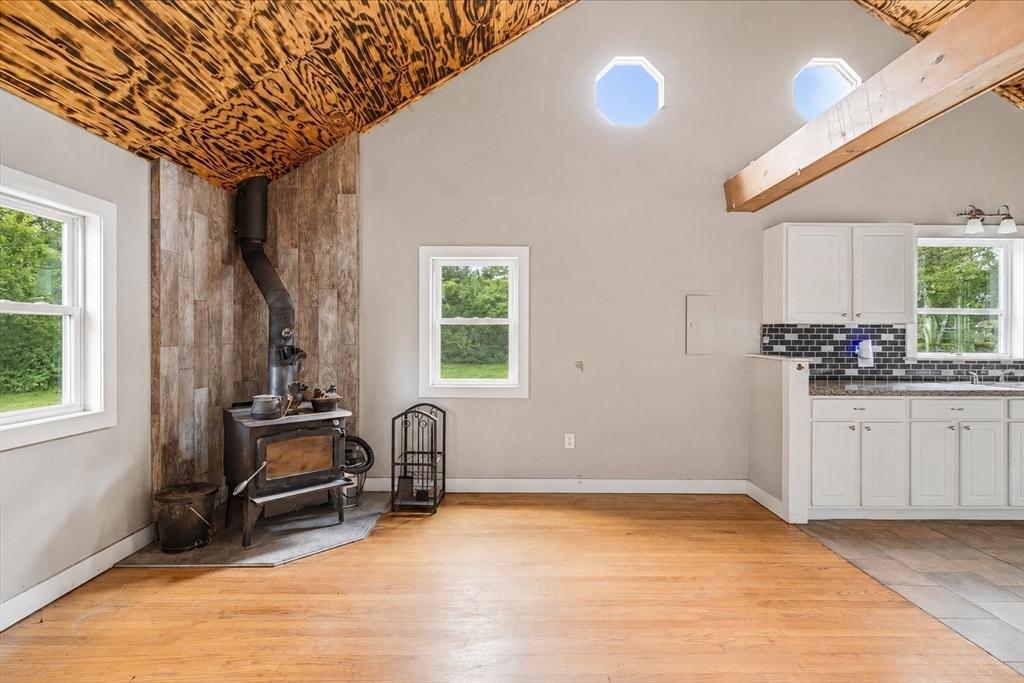 243 Maquan St