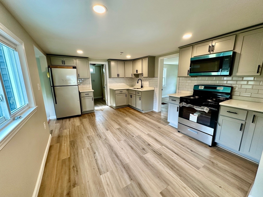 12 English Rd