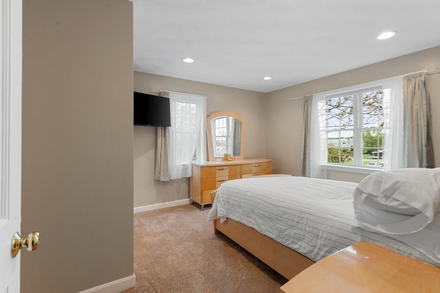 9 Tibbetts Ave, Danvers, MA, 9 Tibbetts Ave, Danvers, MA Photo #30