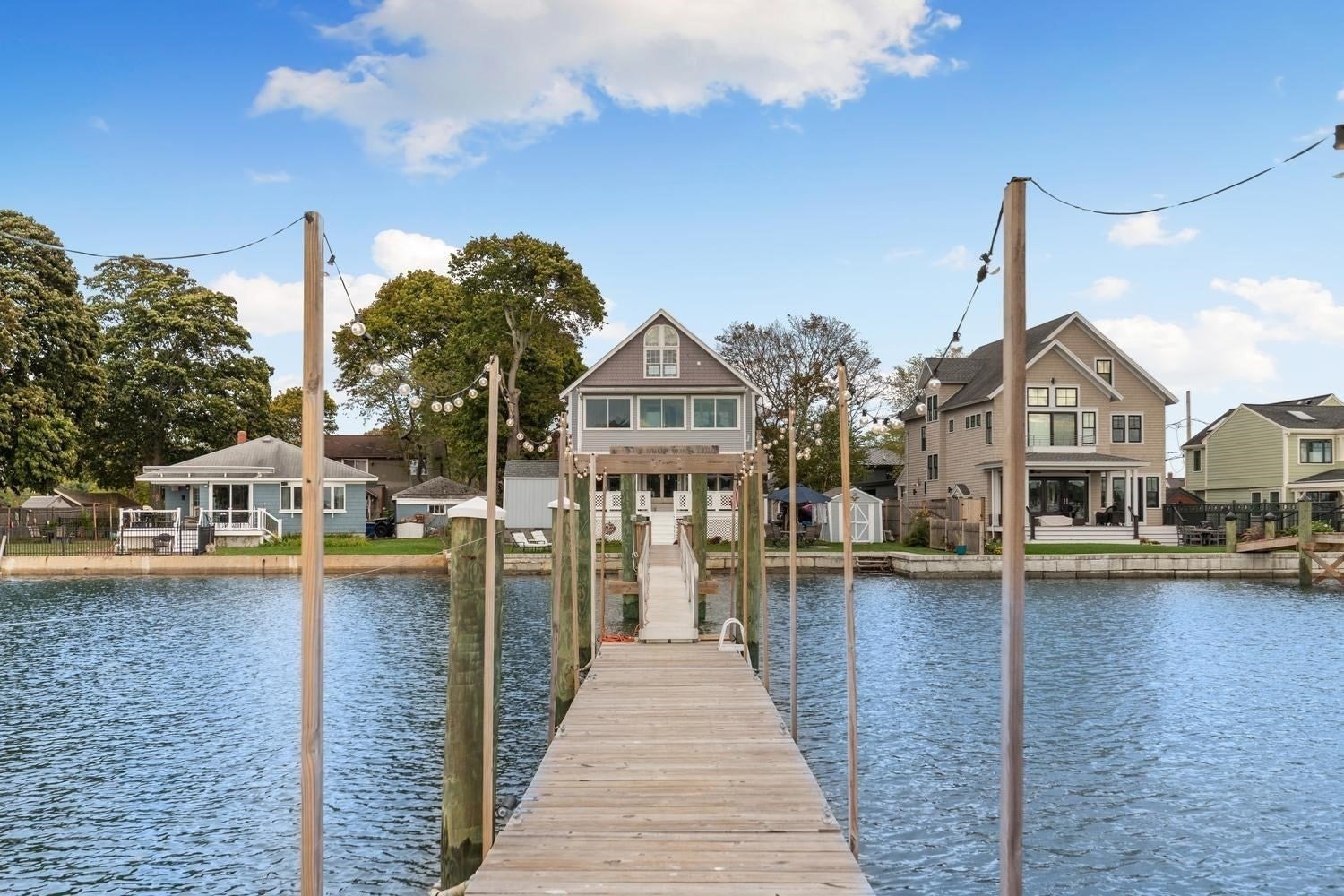 Photo of 9 Tibbetts Ave, Danvers, MA