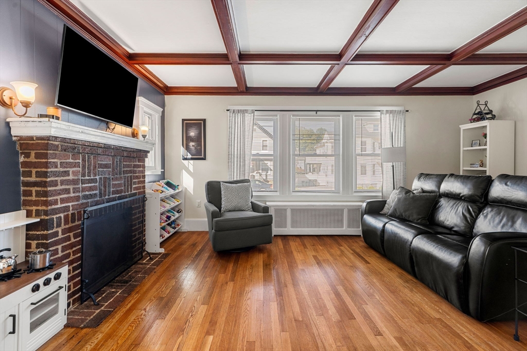 15 Blossom St