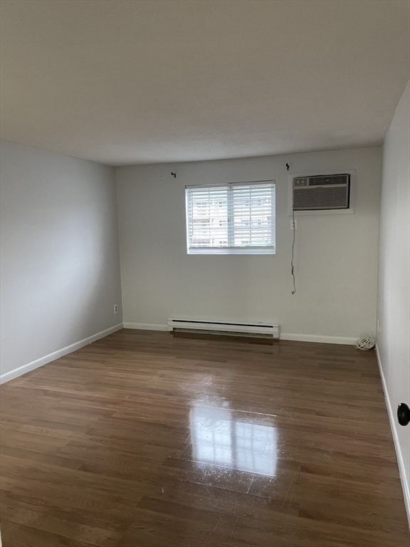 200 Manning St 18A