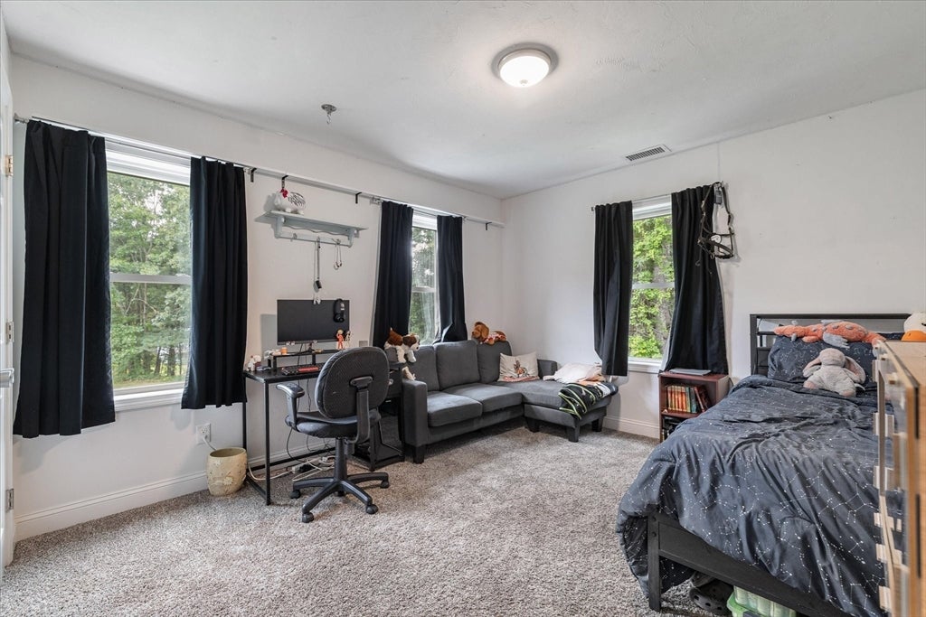 140 Burrage St, Lunenburg, MA Photo #21