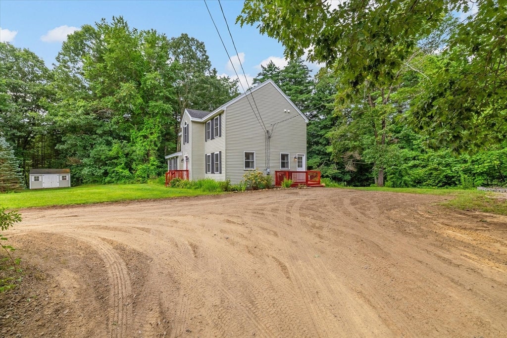 140 Burrage St, Lunenburg, MA Photo #37