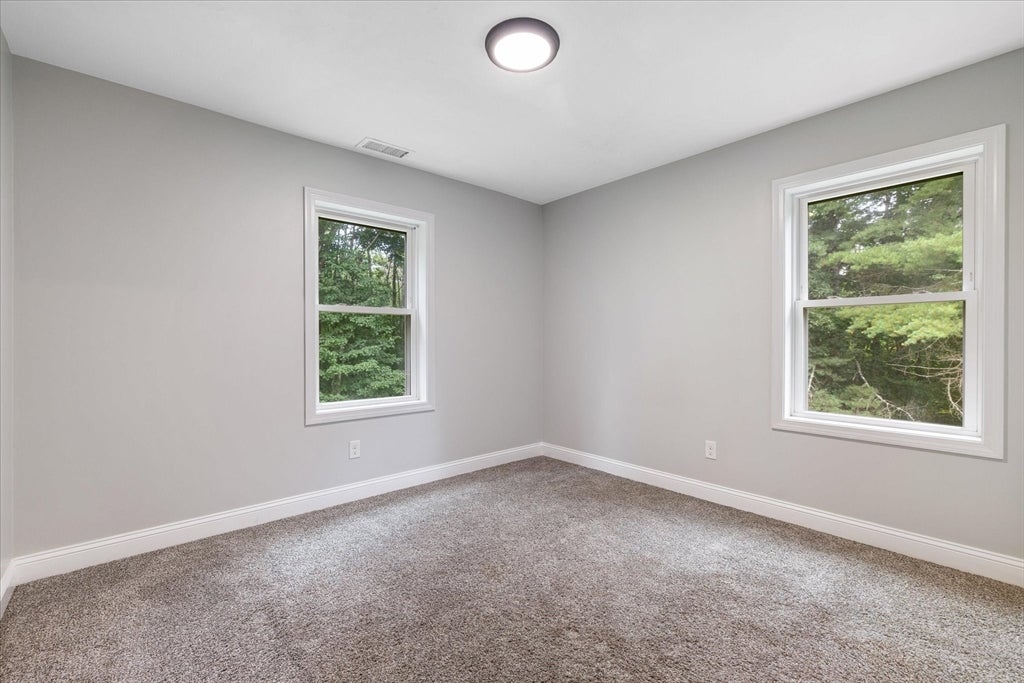 140 Burrage St, Lunenburg, MA Photo #22