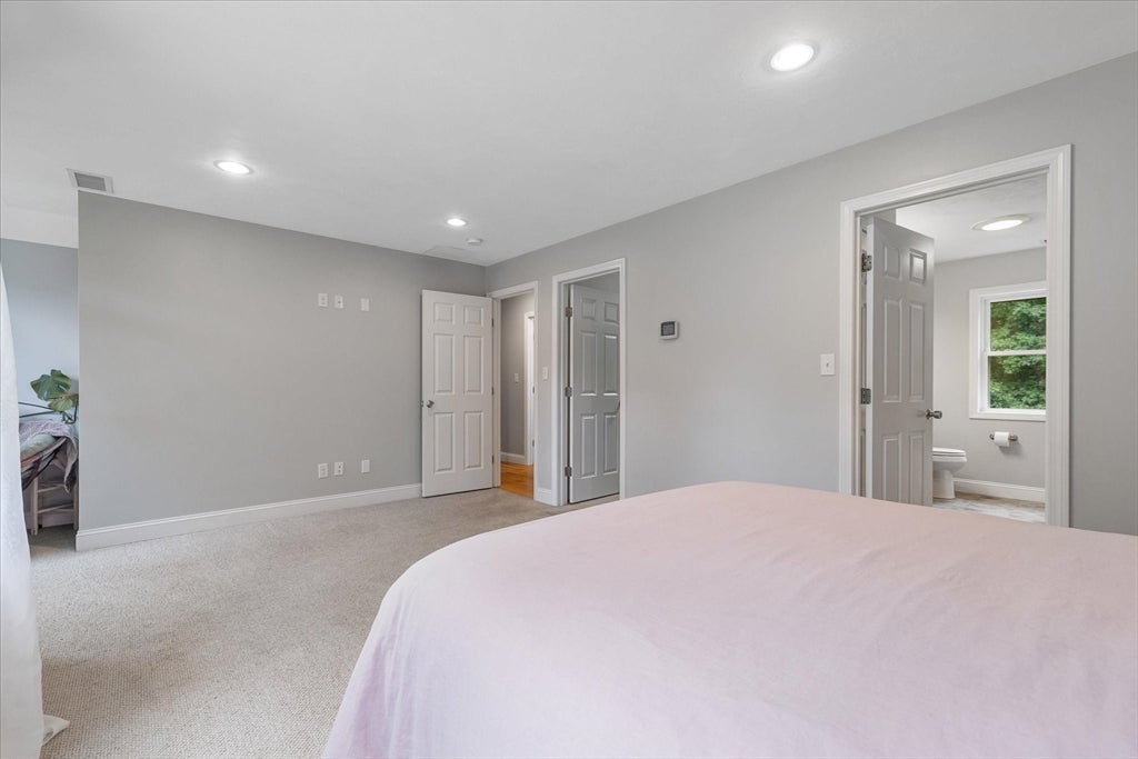 140 Burrage St, Lunenburg, MA Photo #27