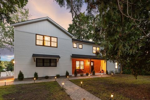 175 Mill Rd Chelmsford MA 01824