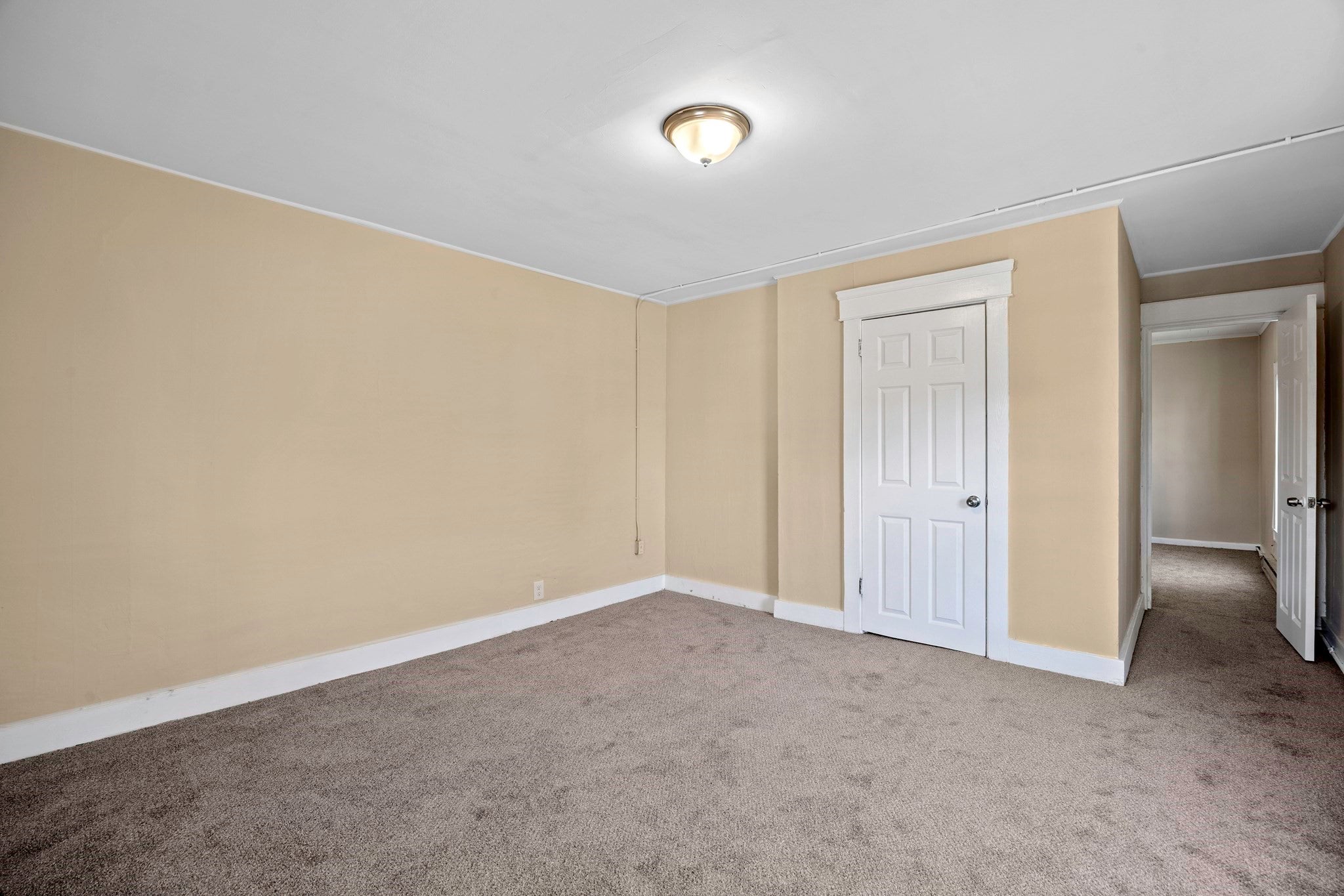 32-34 Pearl St, Chicopee, MA Photo #12
