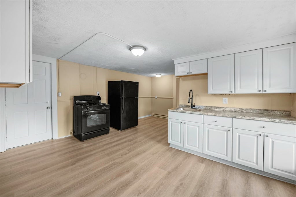 32-34 Pearl St, Chicopee, MA Photo #10
