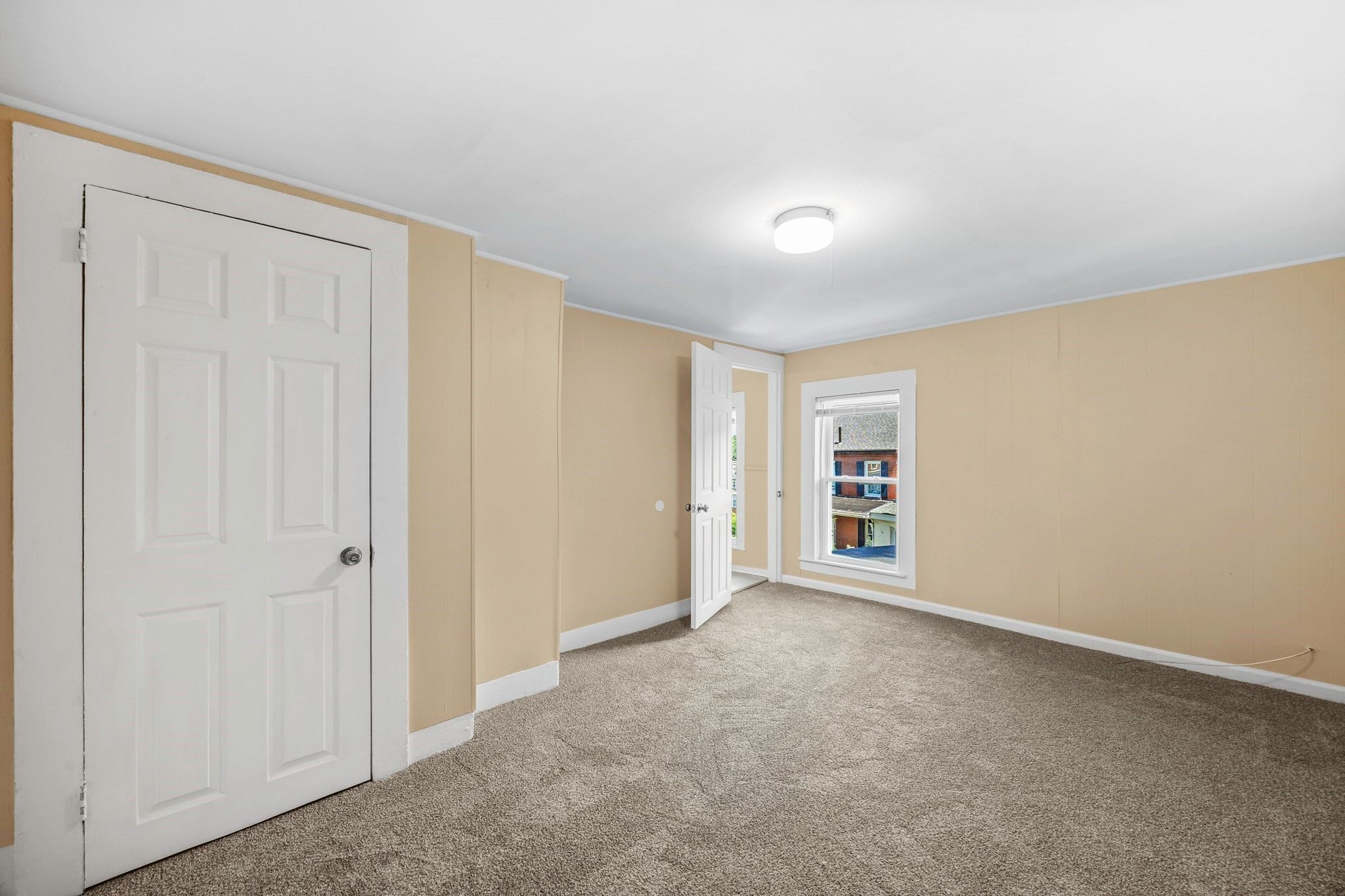 32-34 Pearl St, Chicopee, MA Photo #16