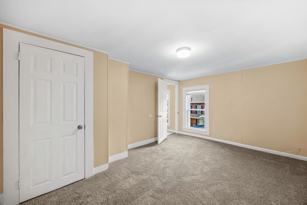 32-34 Pearl St, Chicopee, MA Photo #16