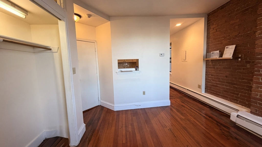 57 Charter Street 4A