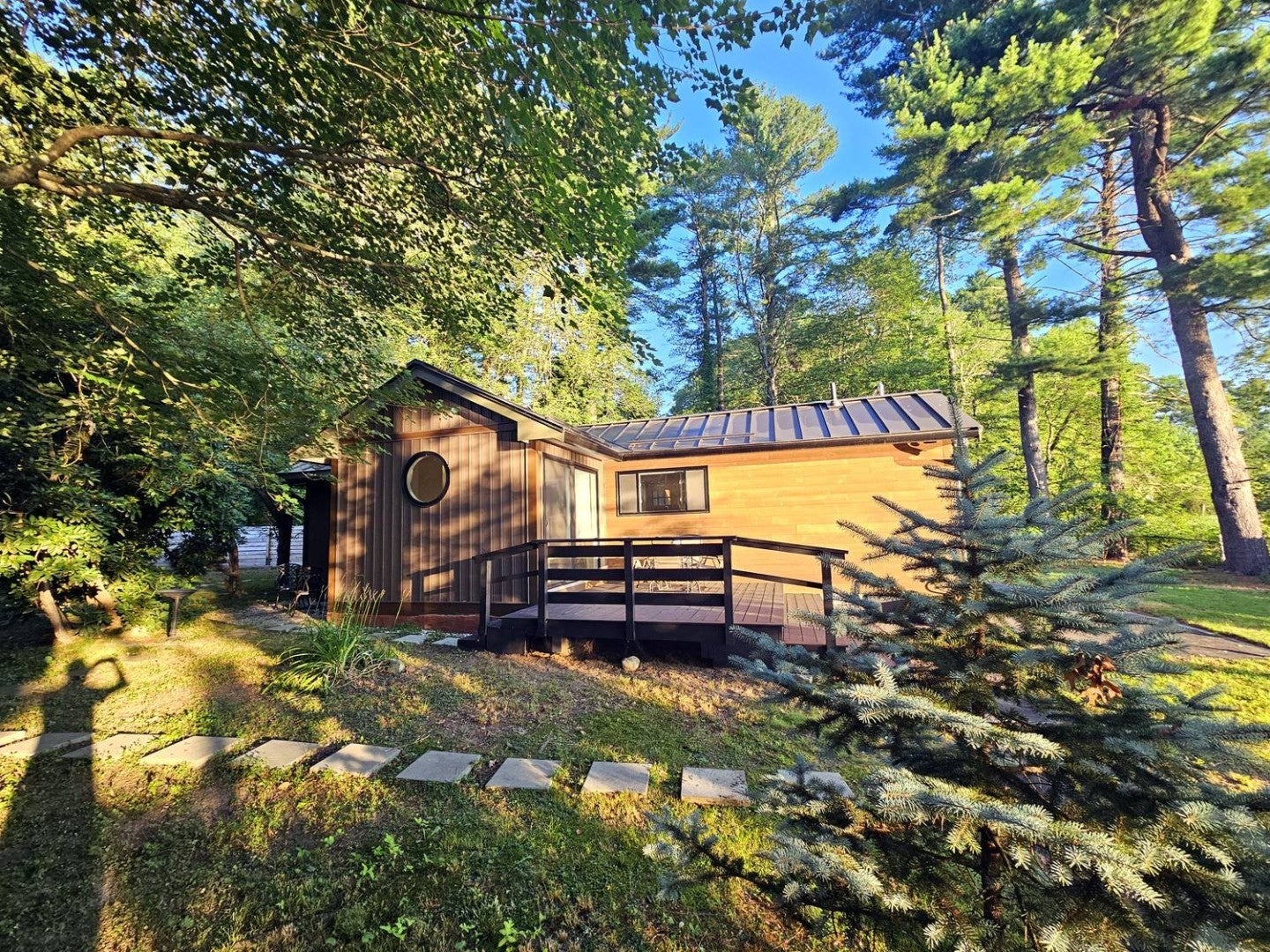 35 Willowwood Ave