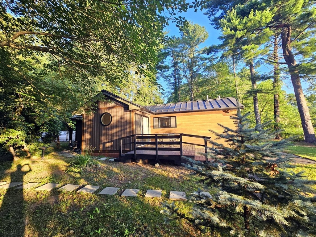 35 Willowwood Ave