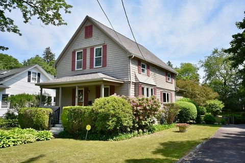 7 Knowles Ave Wareham MA 02571