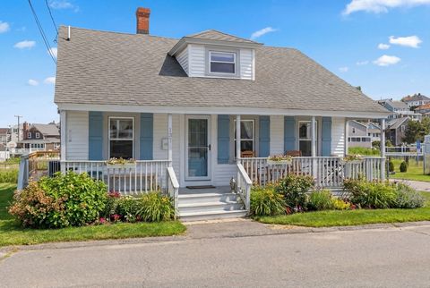 Photo of 137 Hampton Cir, Hull, MA 02045 (MLS # 73487491)