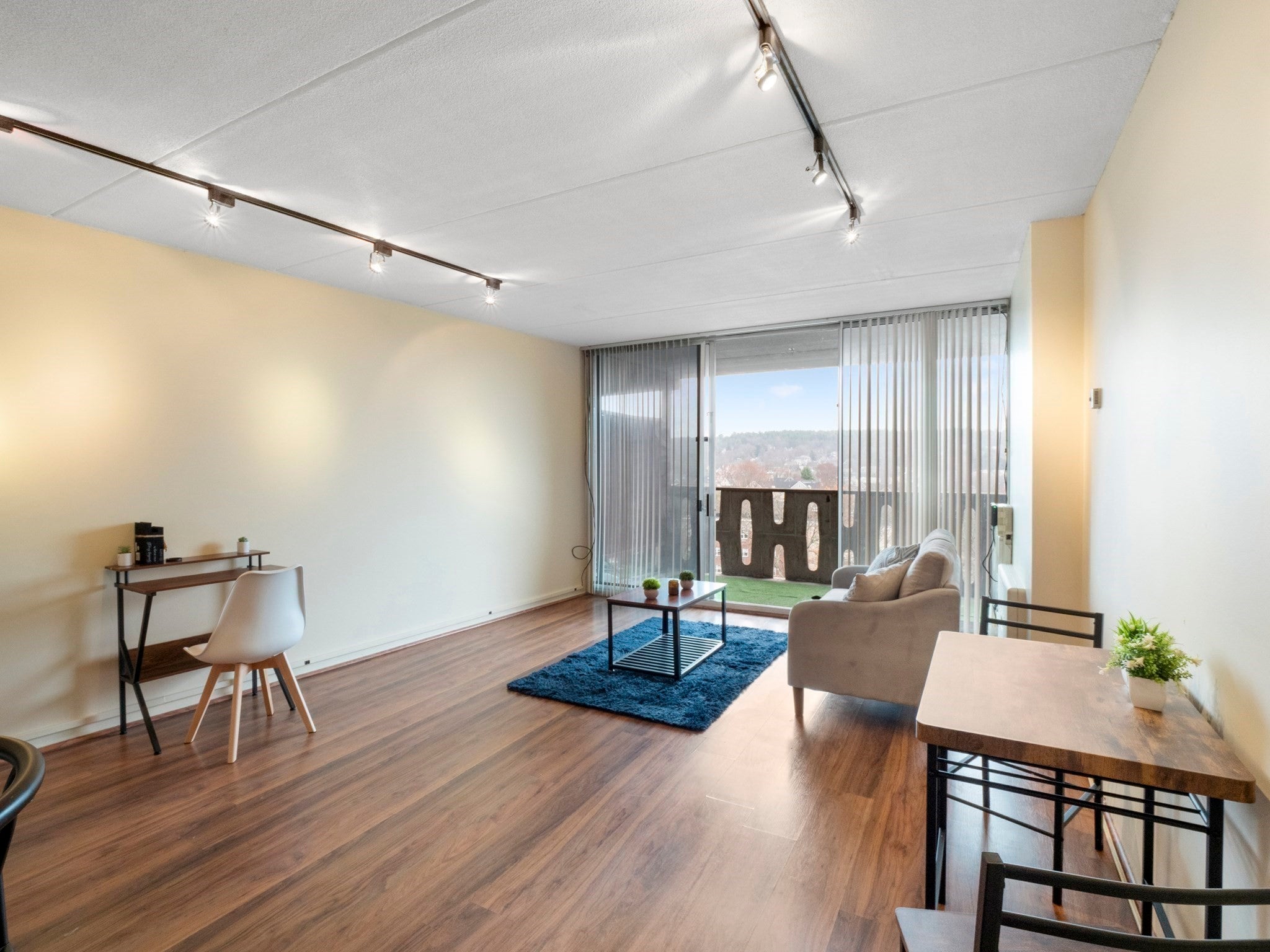 200 Swanton St 717