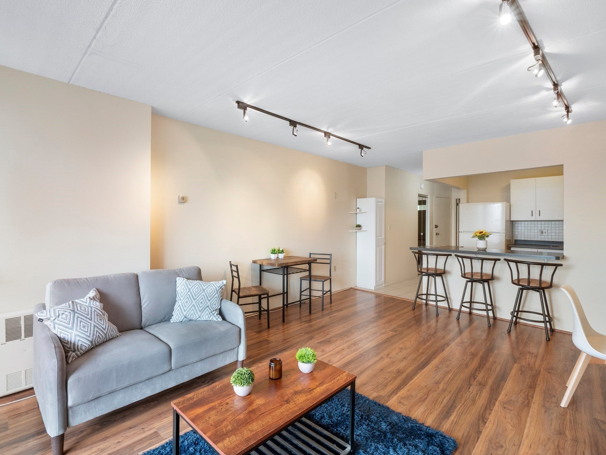 200 Swanton St 717