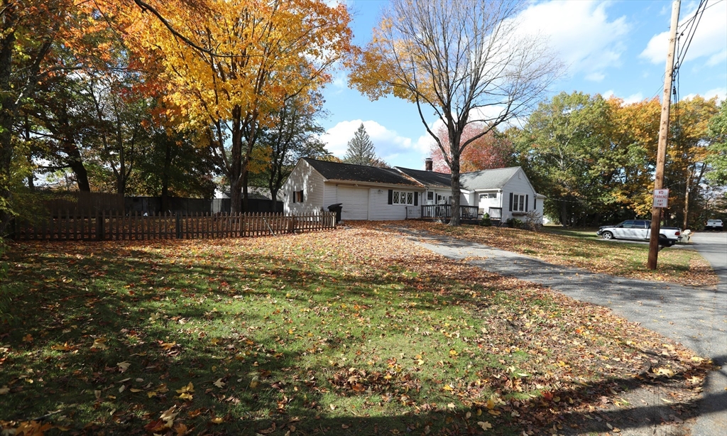 14 Grove Lane