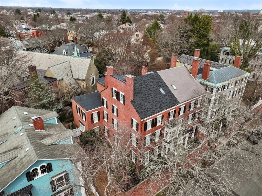 40 Chestnut St