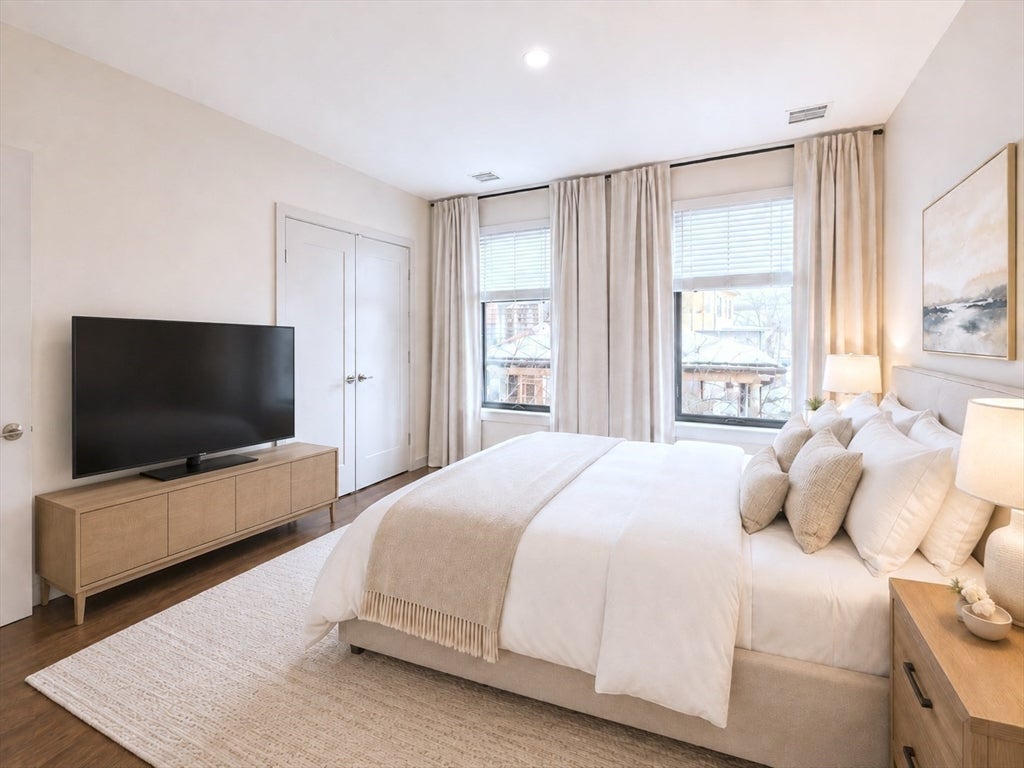 455 Harvard Street #306, Brookline, MA Photo #5