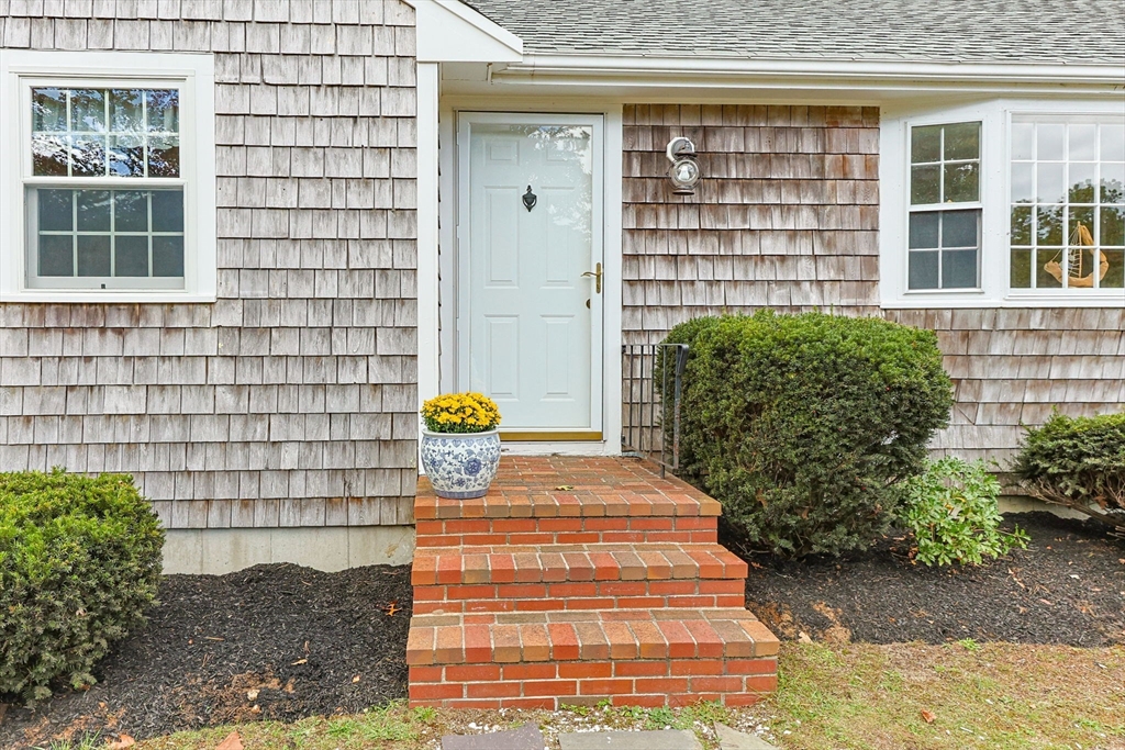 50 Hillside Rd