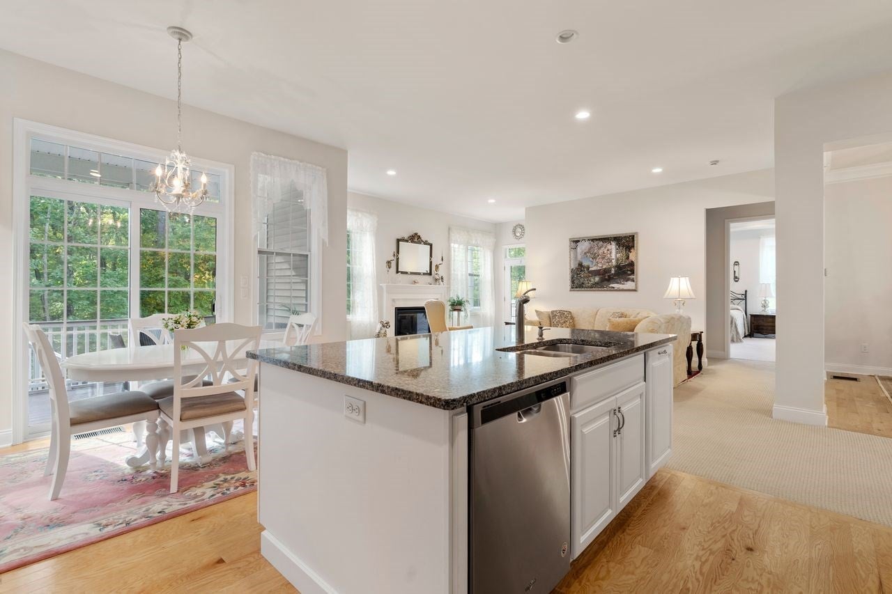 24 West  View Lane #24, Stow, MA Photo #6
