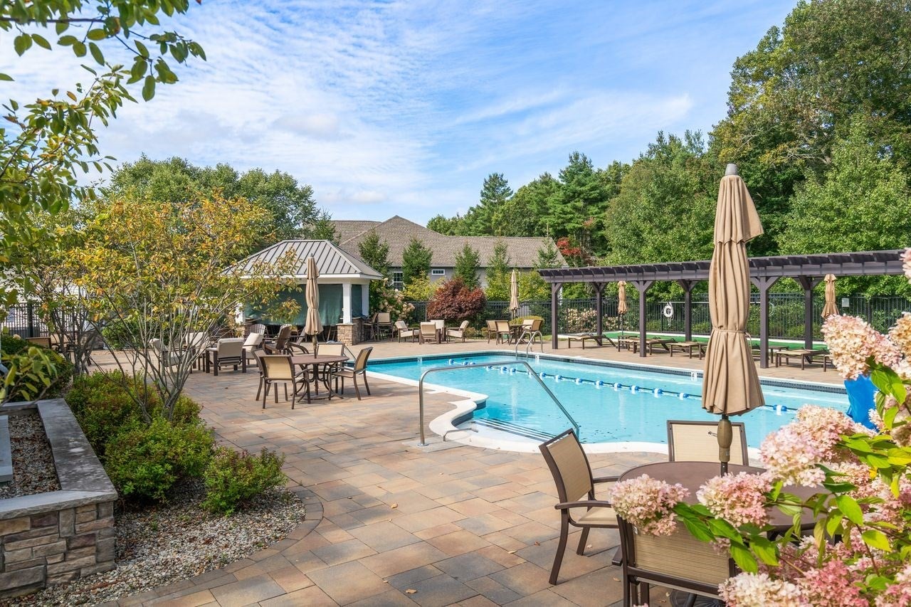 24 West  View Lane #24, Stow, MA Photo #28