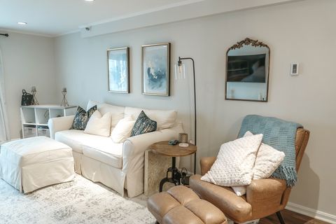 Photo of 12 Summit Ave #4, Beverly, MA 01915 (MLS # 73469073)