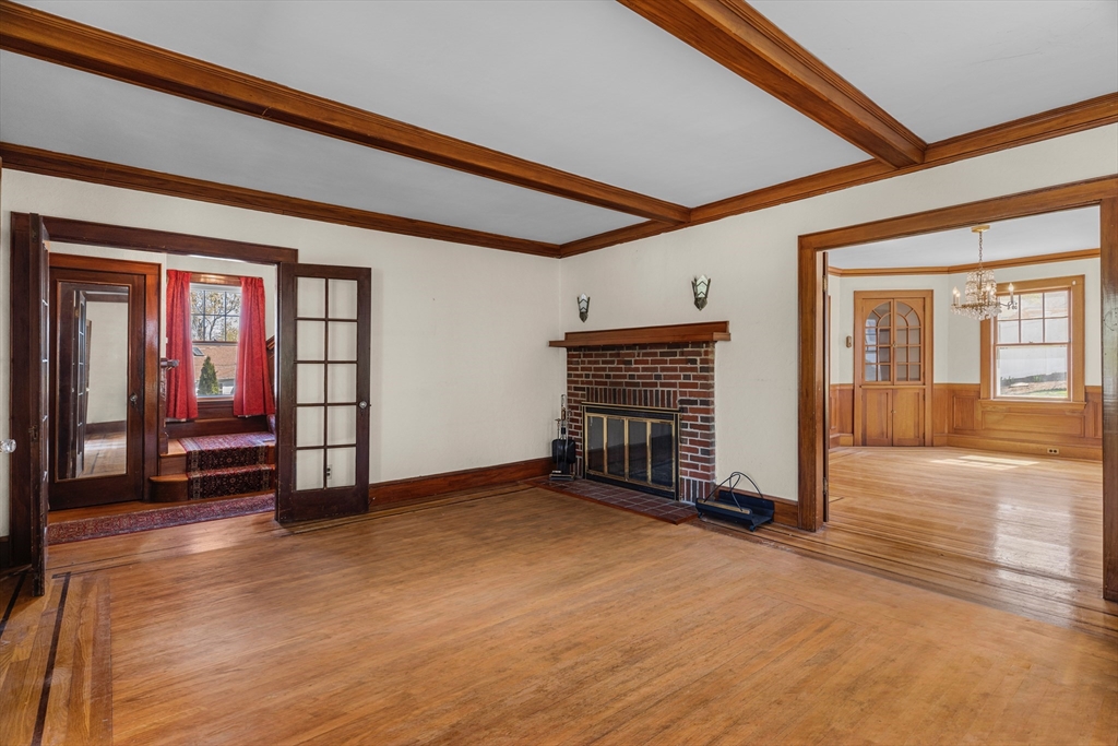 57 Undine Rd