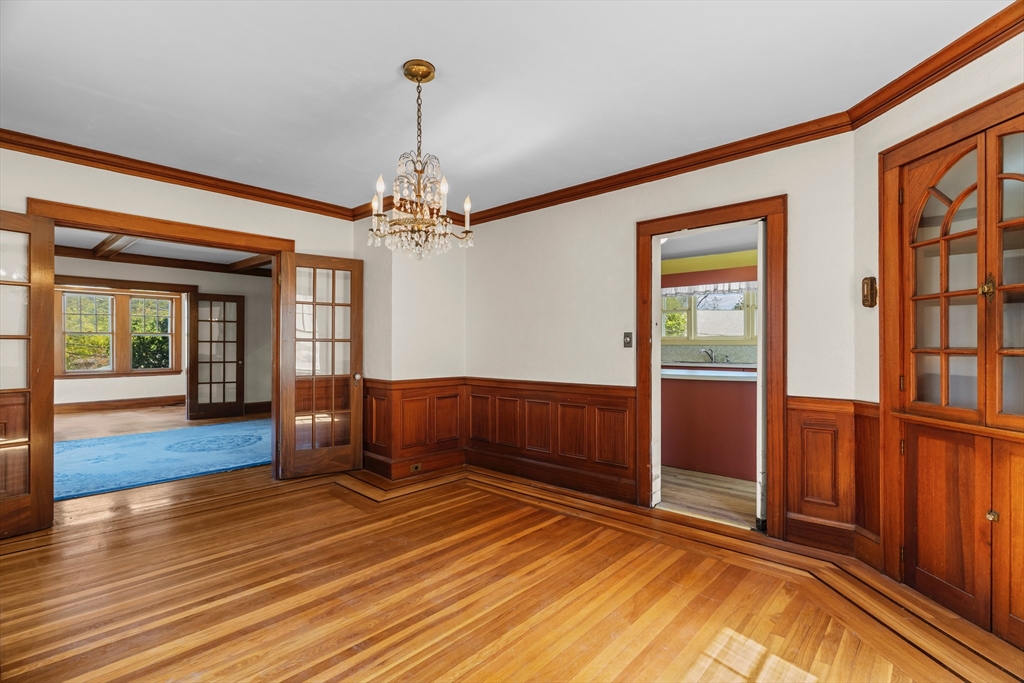 57 Undine Rd