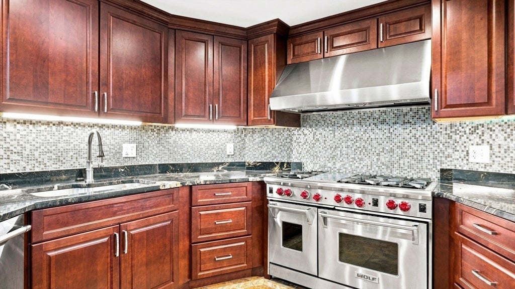 41 Spruce Rd, North Reading, MA Photo #35