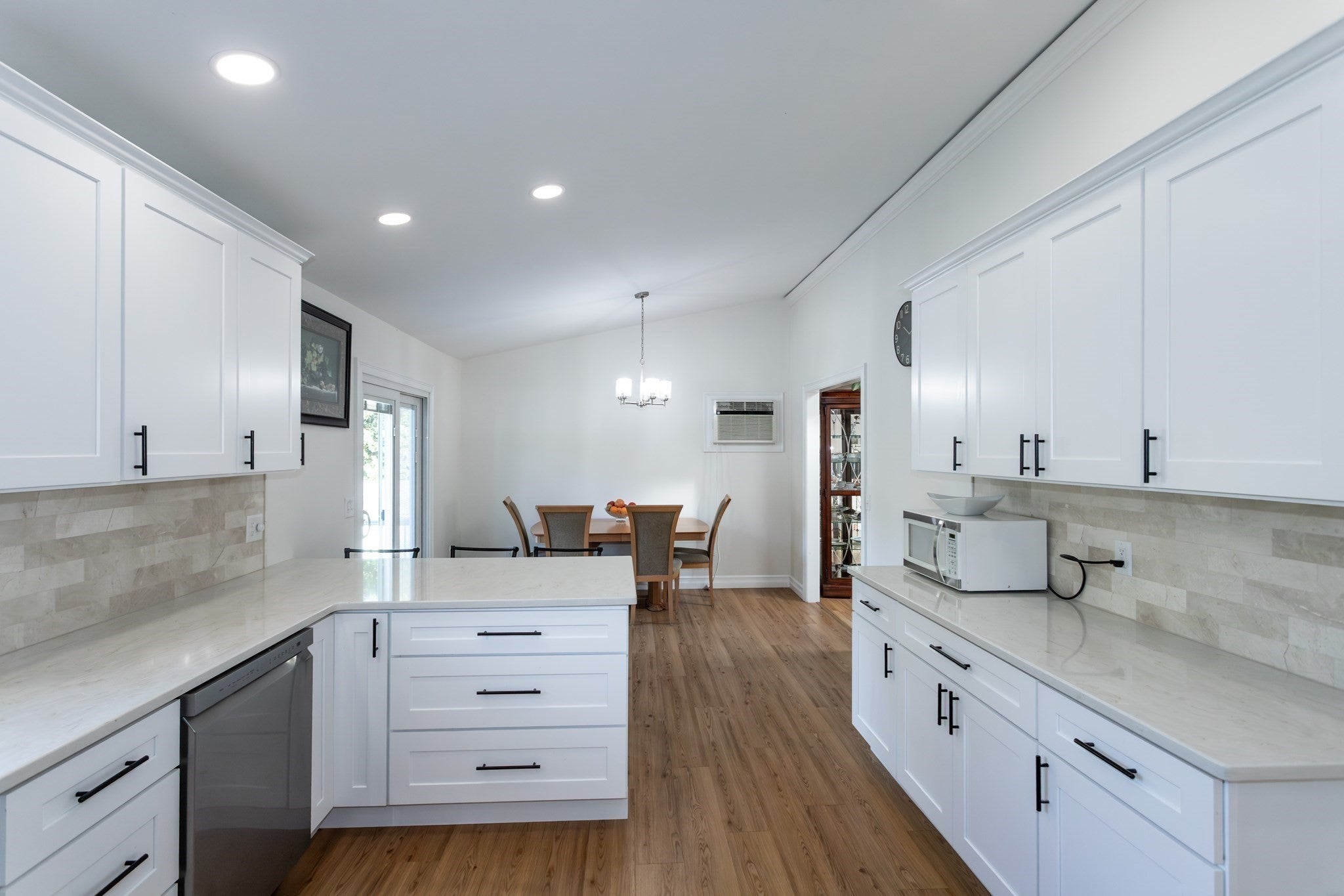 18 Granaudo Cir, Southwick, MA Photo #8