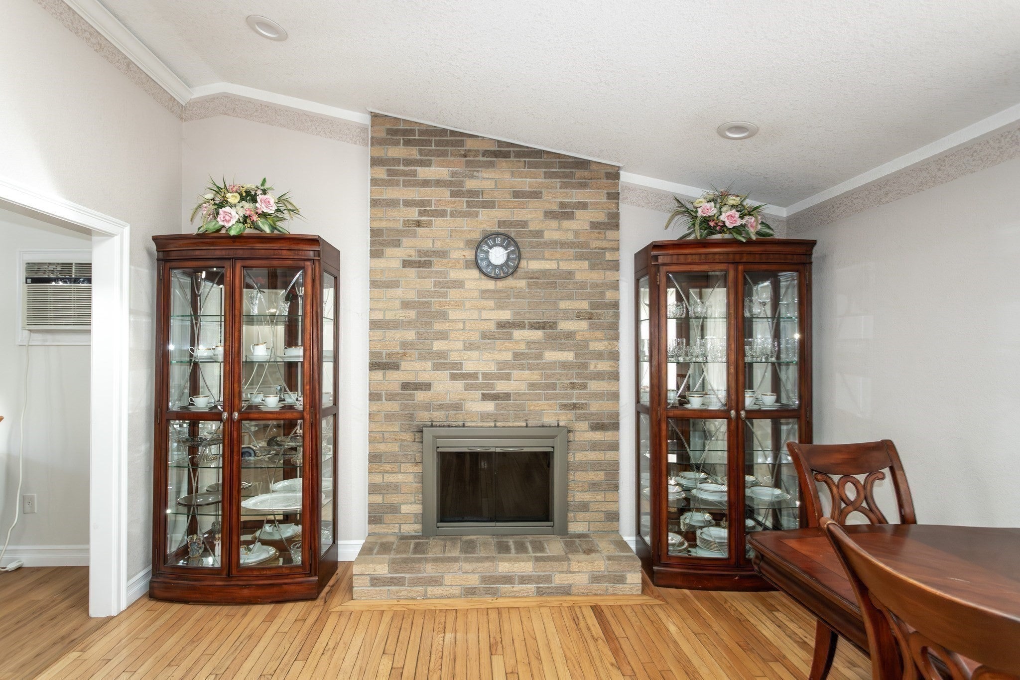 18 Granaudo Cir, Southwick, MA Photo #13