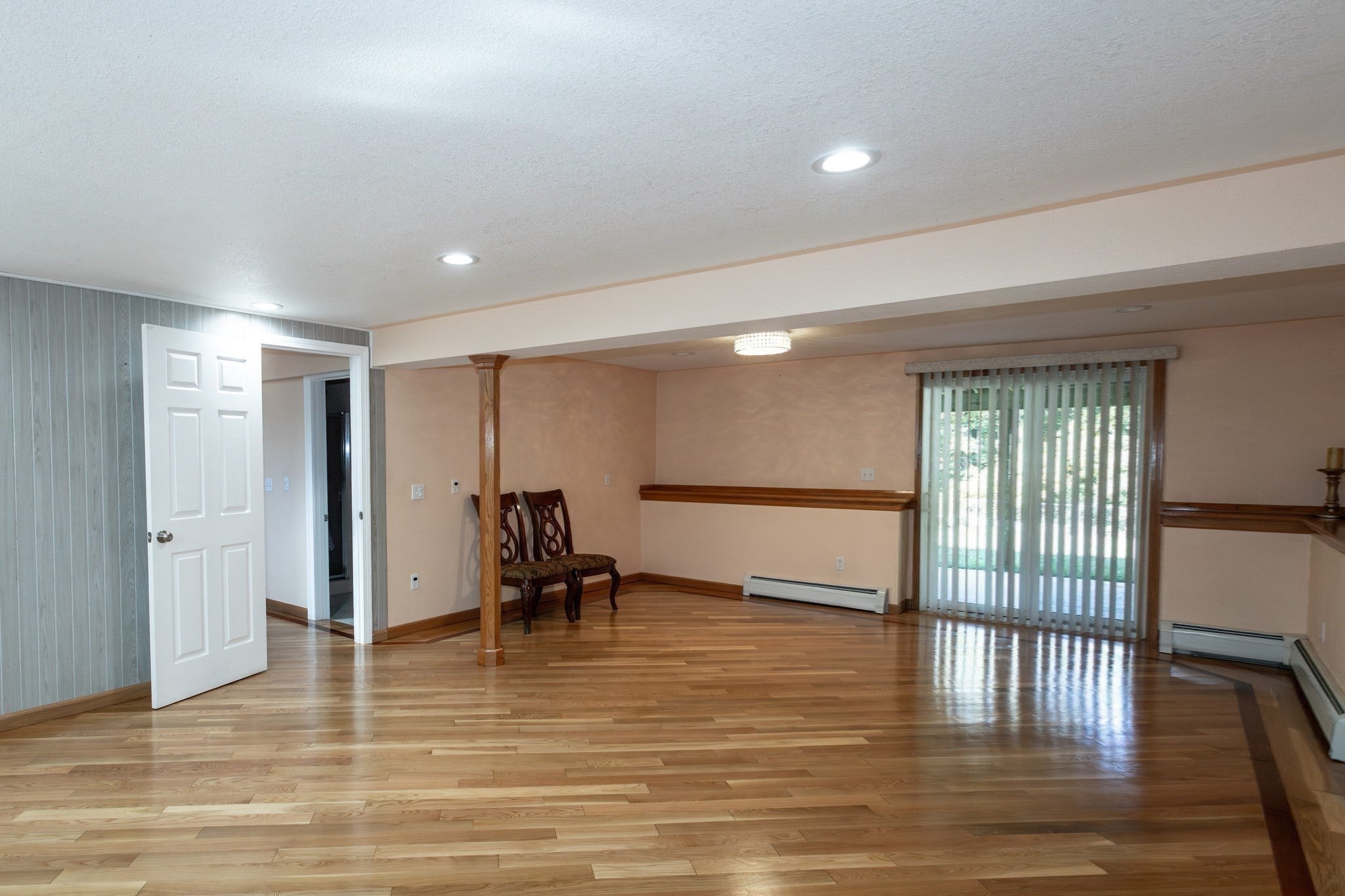 18 Granaudo Cir, Southwick, MA Photo #29