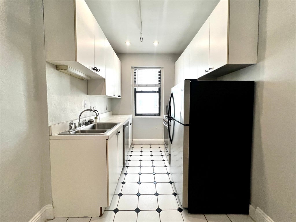 82 Jersey Street #31, Boston, MA Photo #4