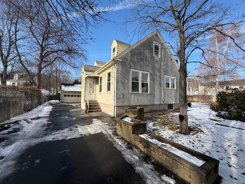 16-A Willard Street Malden MA 02148