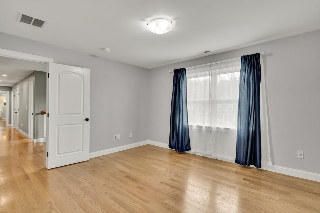 121 Taylor Farm Rd, Boxborough, MA Photo #29