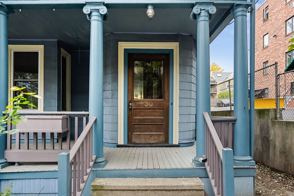 30 Walnut St