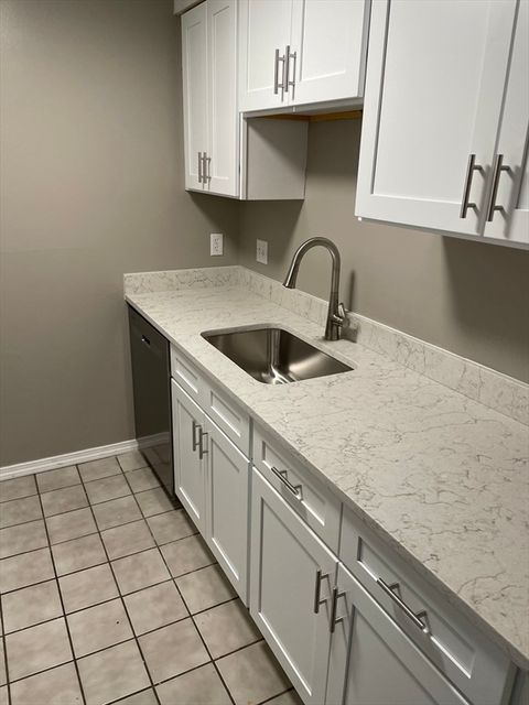 Photo of 180 Main Street #E-112, Bridgewater, MA 02324 (MLS # 73445299)