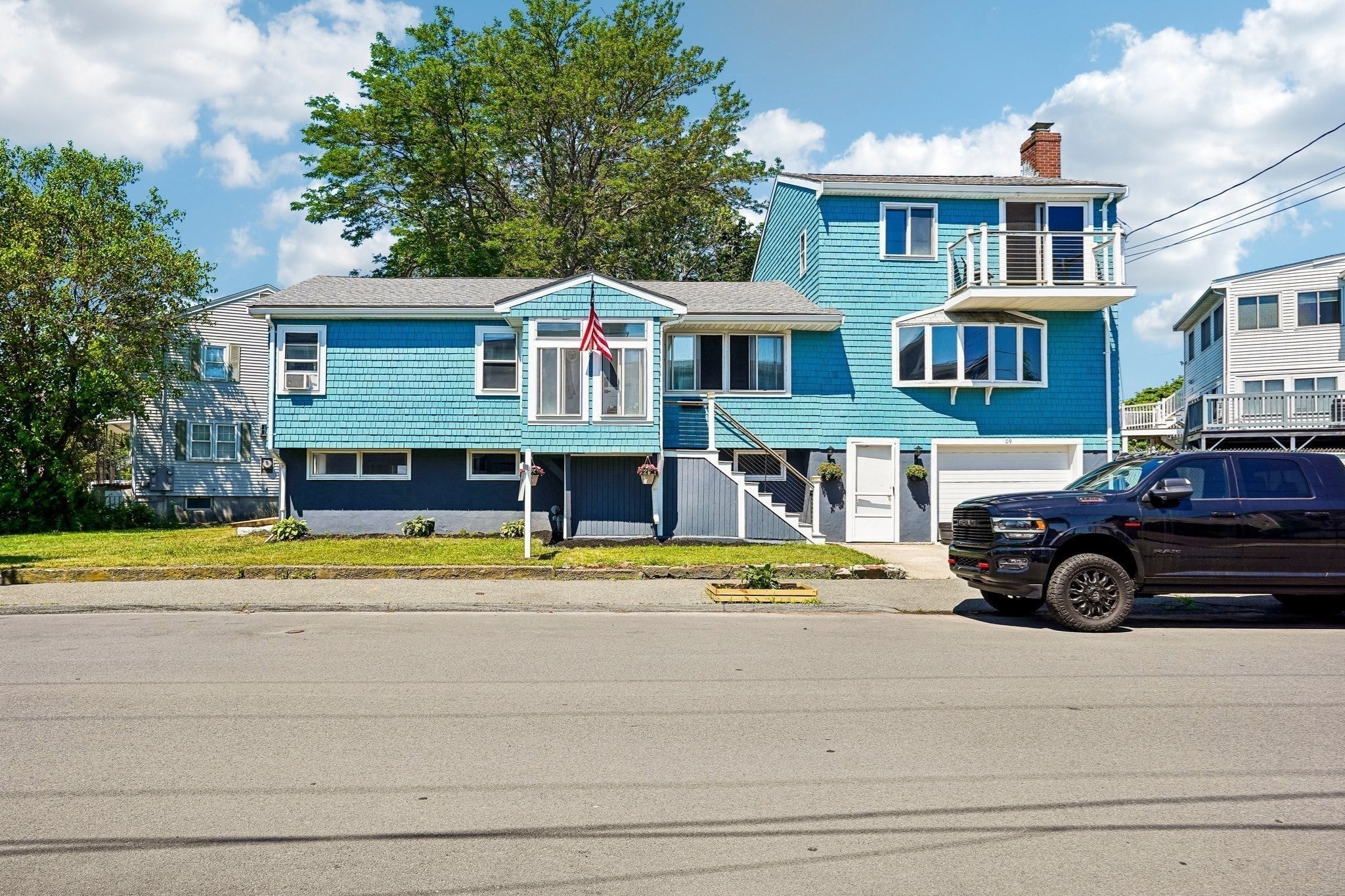 109 Broadsound Ave, Revere MA 02151