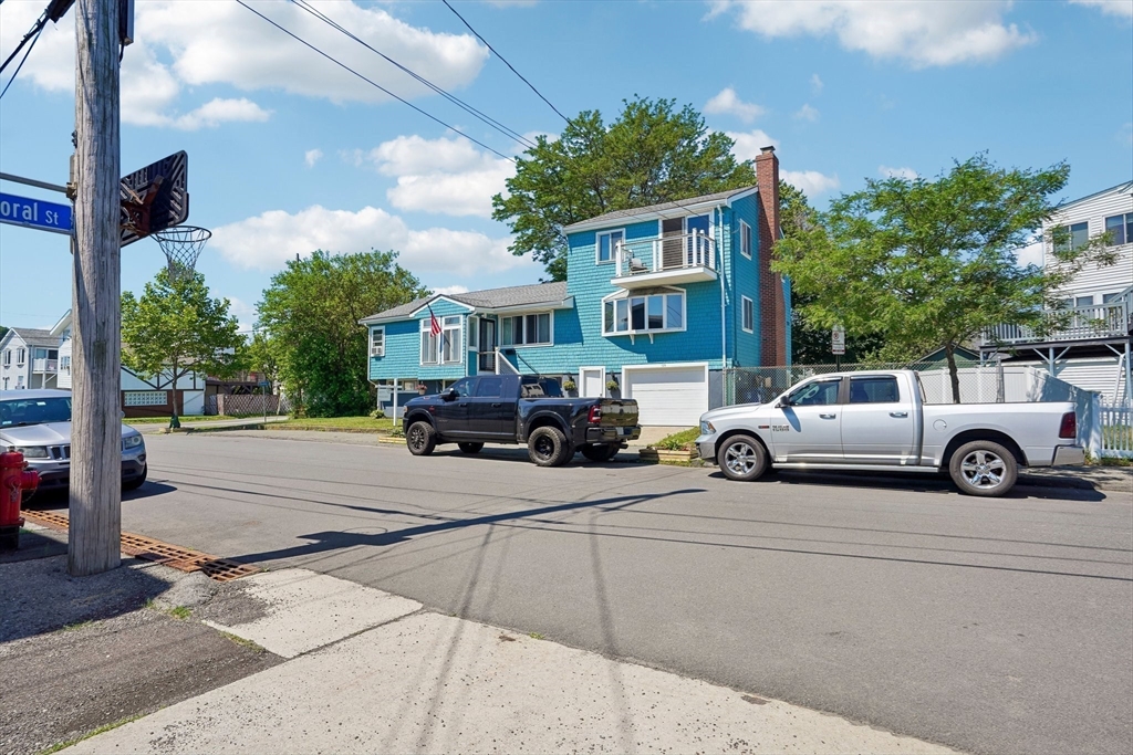 109 Broadsound Ave