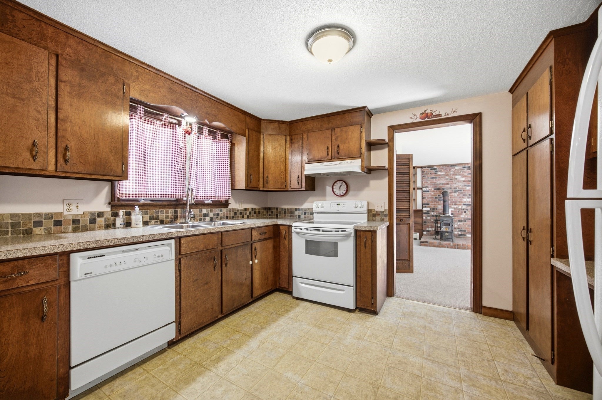 18 Betty Jean Dr, Monson, MA, 18 Betty Jean Dr, Monson, MA Photo #11