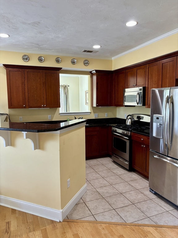 2303 Davenport Avenue 2303