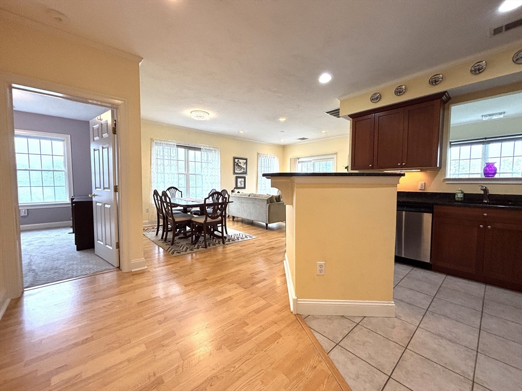 2303 Davenport Avenue 2303