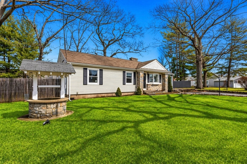 29 Fenton Avenue