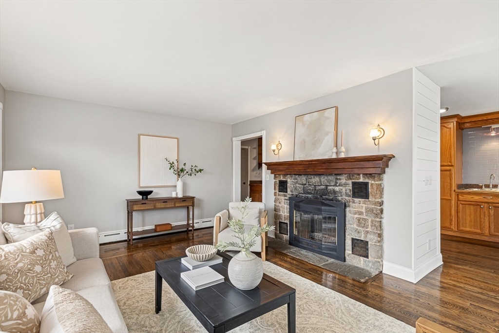 29 Fenton Avenue
