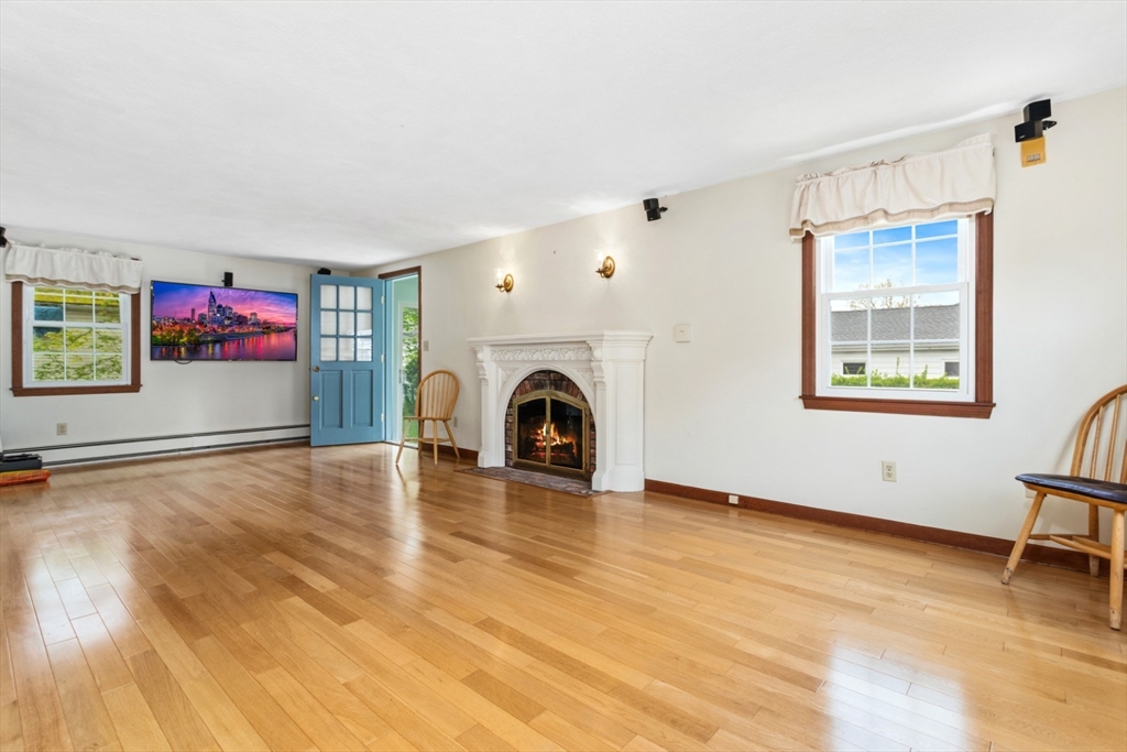 67 Brook Drive, Lynnfield, MA, 67 Brook Drive, Lynnfield, MA Photo #3