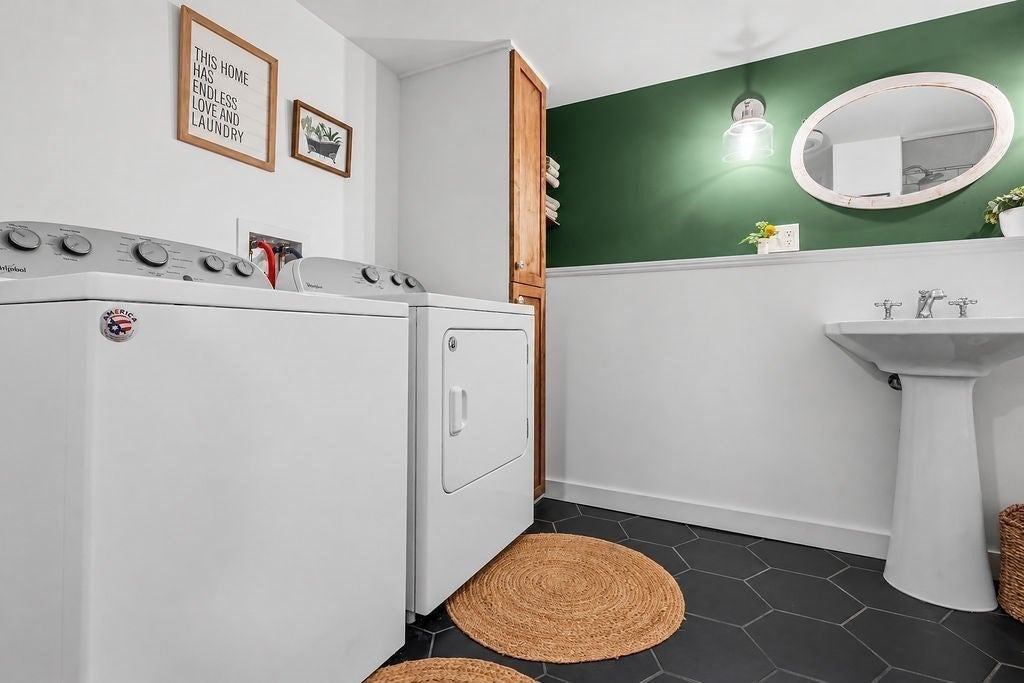 106 Rangeley Ave, Brockton, MA Photo #31