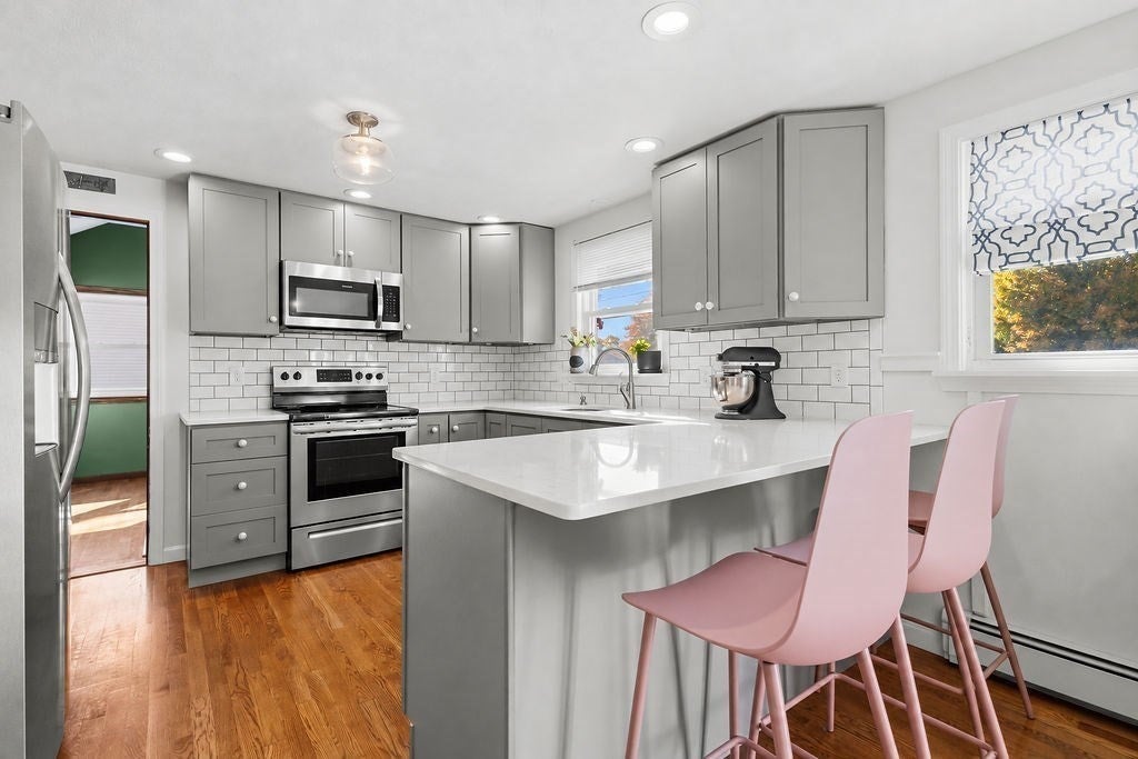 106 Rangeley Ave, Brockton, MA Photo #12